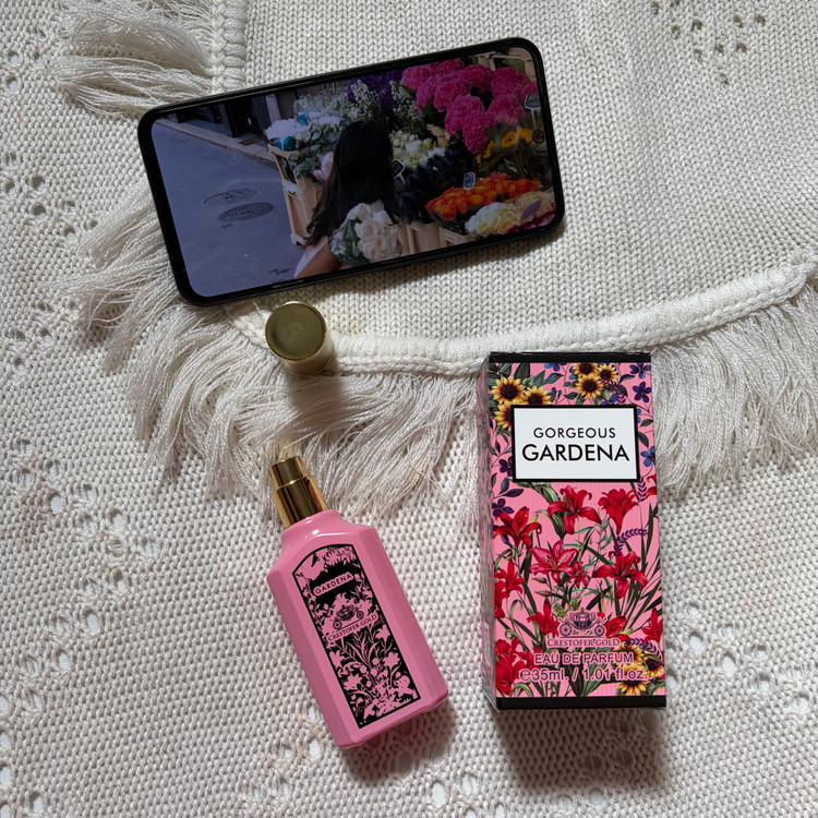 ادکلن گورجس گاردنیا 35 میل 🎀🩷